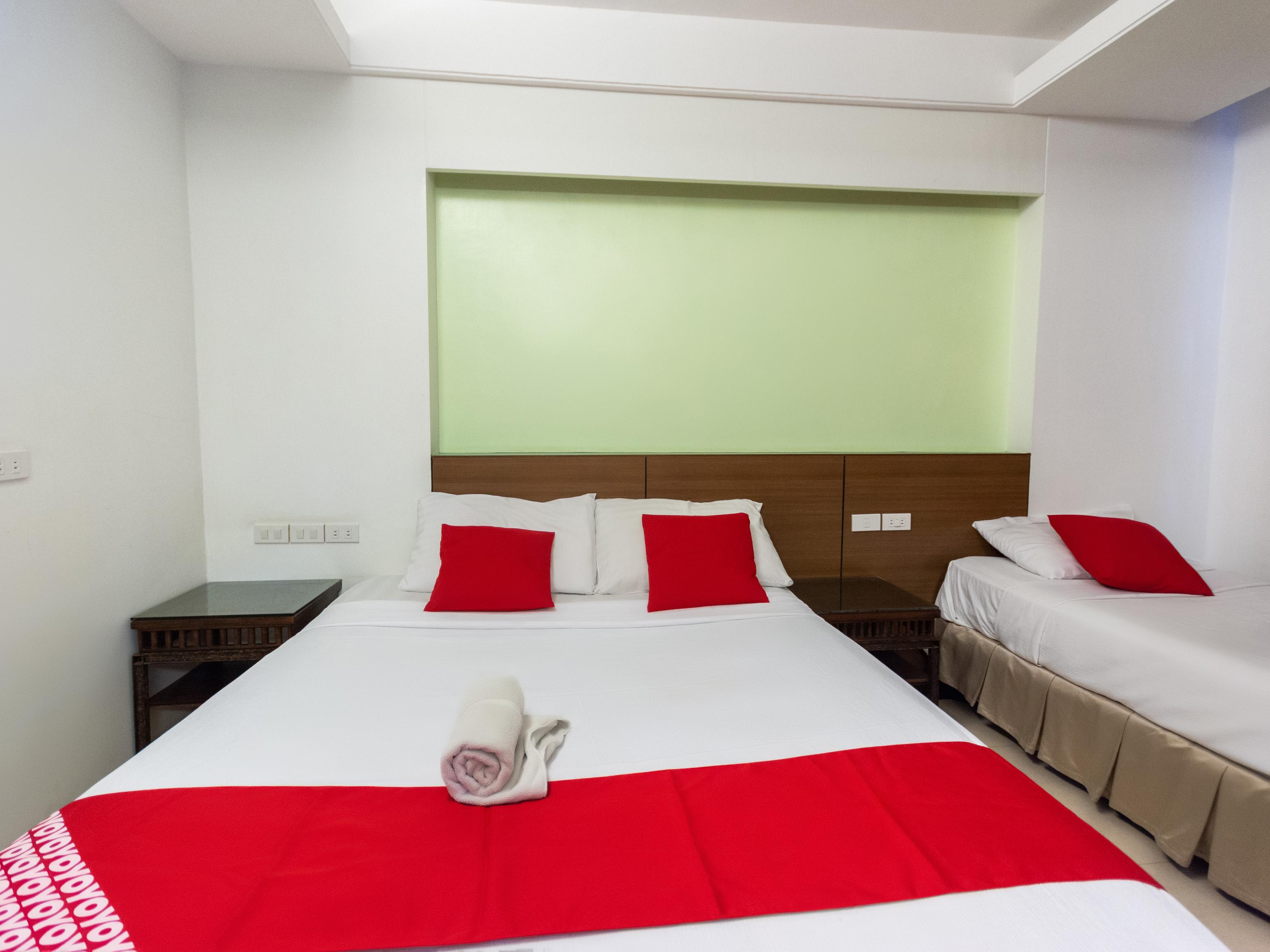 Chito'S Hotel Iloilo City Exterior photo