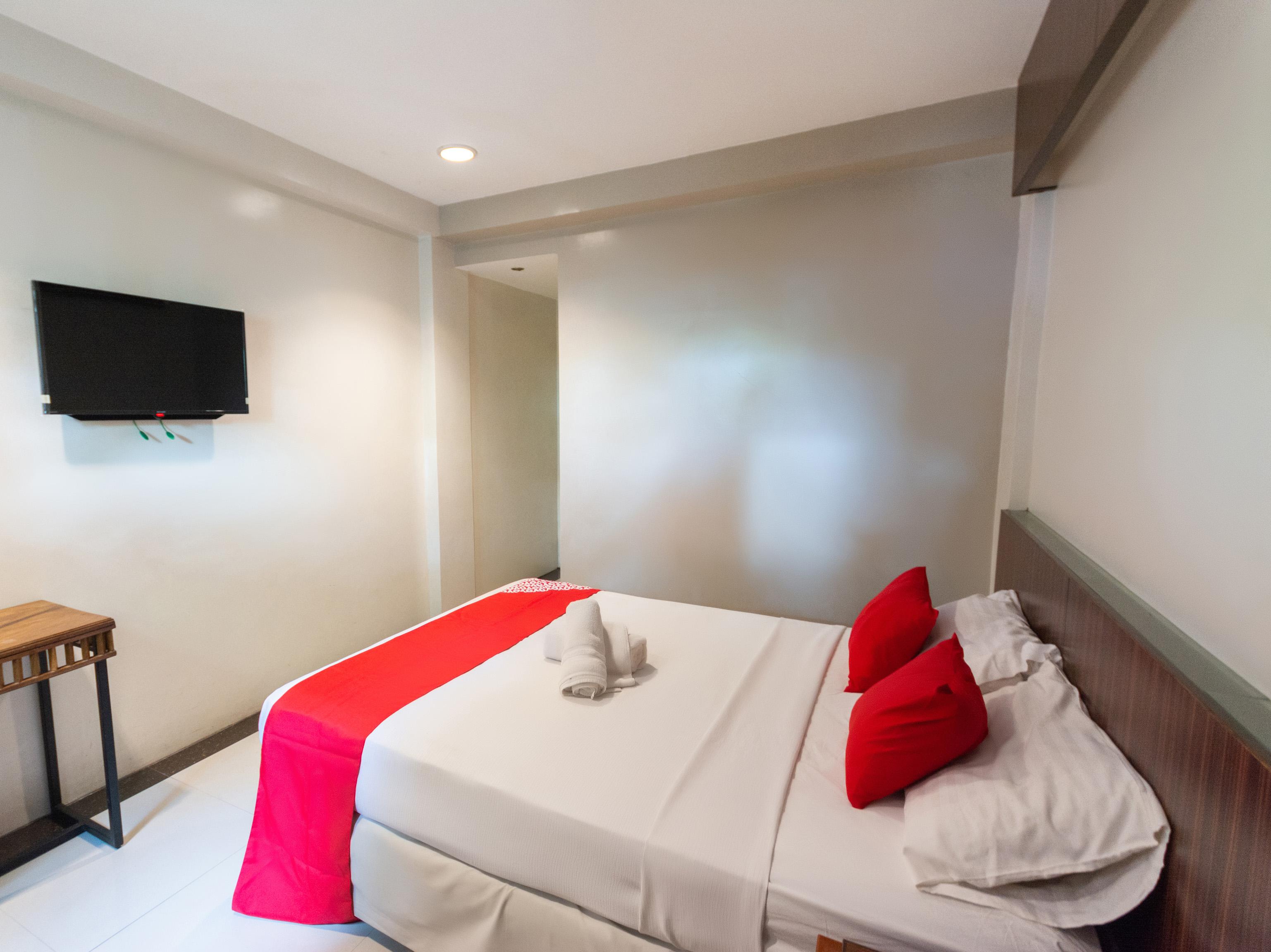 Chito'S Hotel Iloilo City Exterior photo