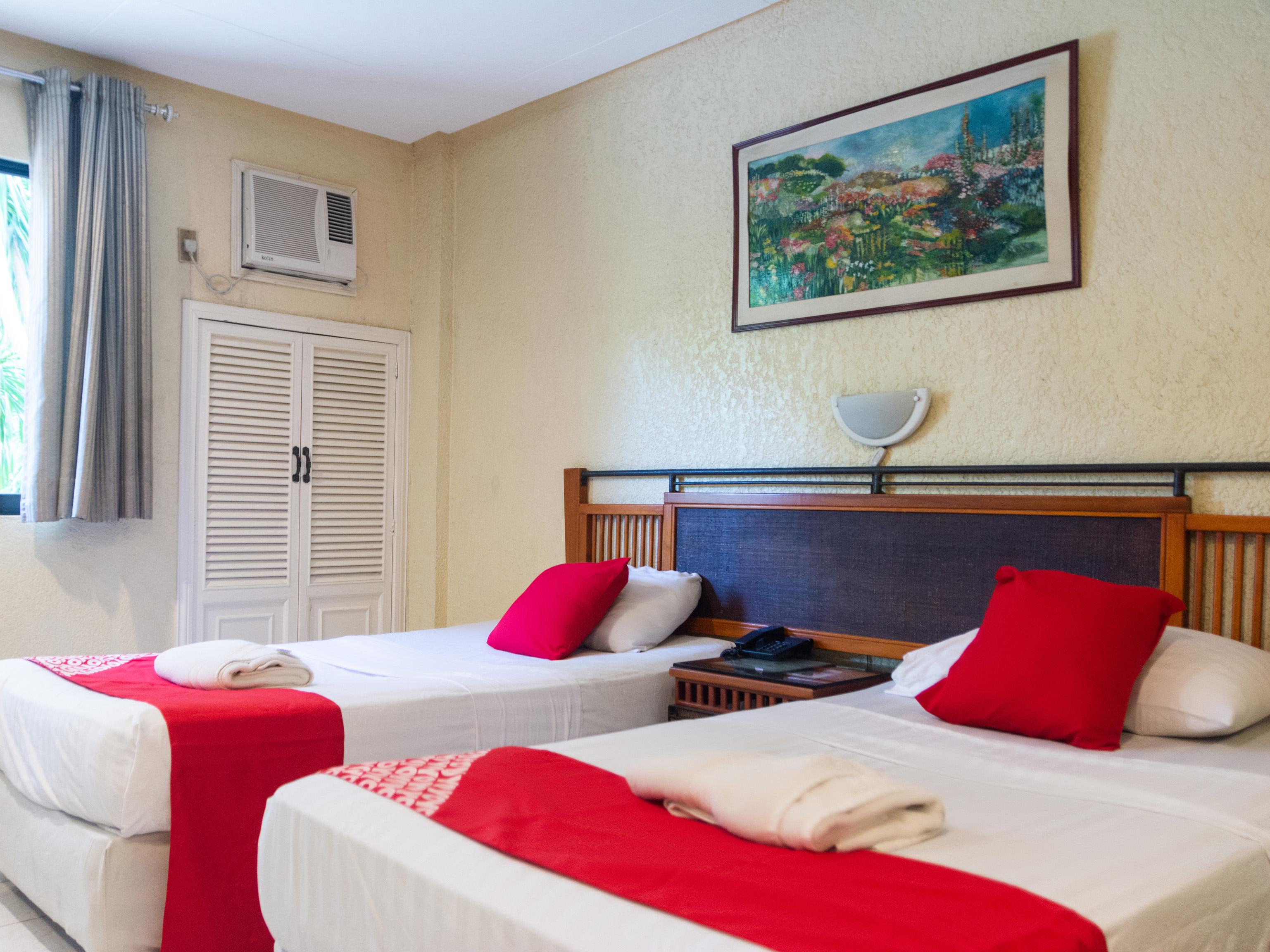 Chito'S Hotel Iloilo City Exterior photo